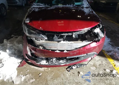 2015 Chrysler 200 Limited z USA, uszkodzony, nr VIN 1C3CCCABXFN535598